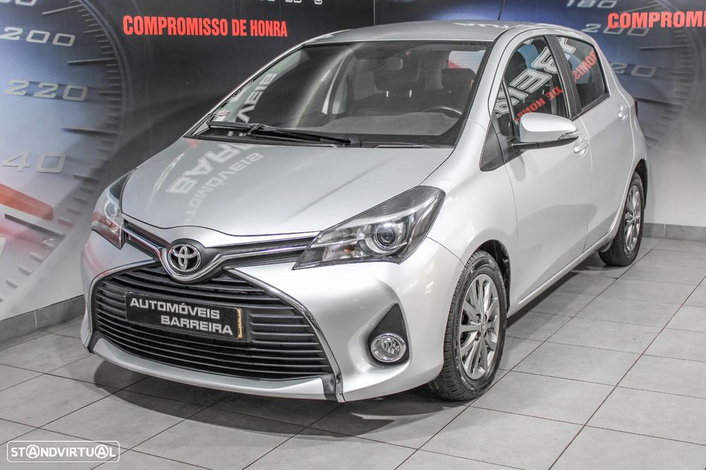Toyota Yaris 1.4 D-4D Comfort+P.Style - 11
