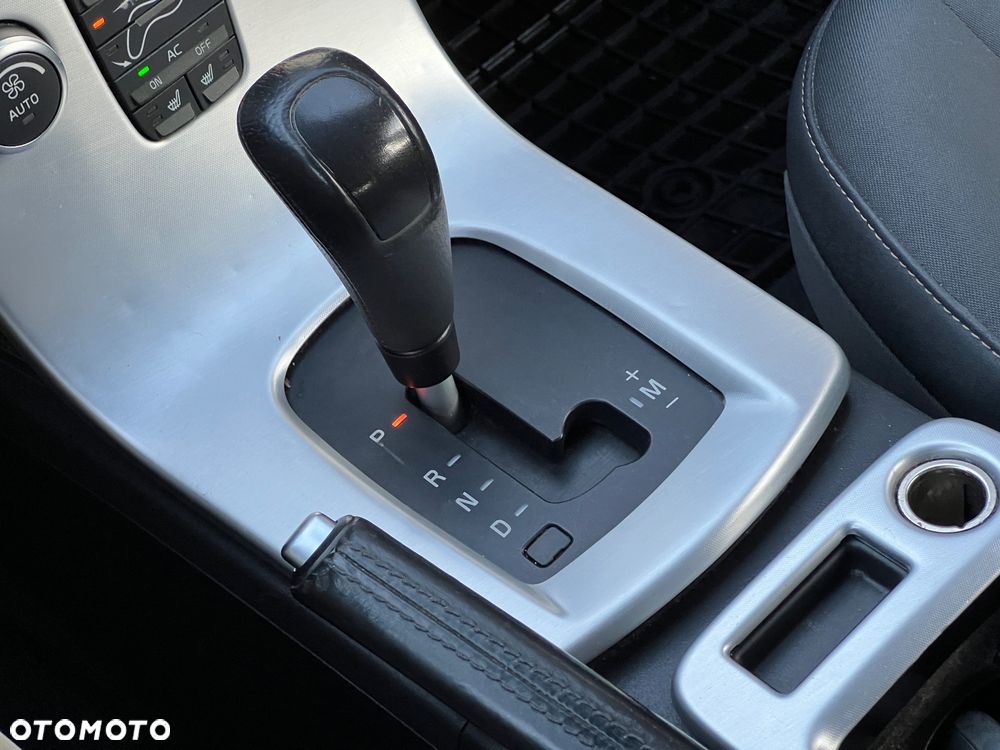 Volvo V50 DPF D3 Geartronic Business Pro Edition - 26