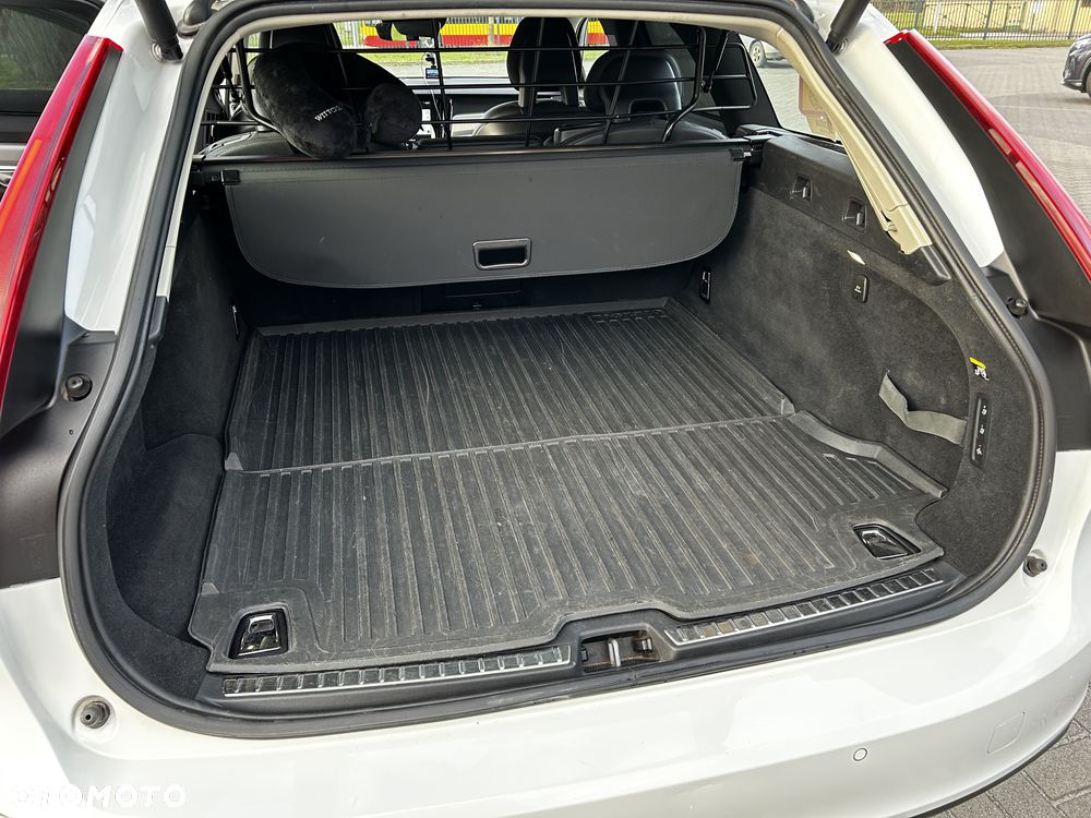 Volvo V90 D3 Geartronic Momentum - 18
