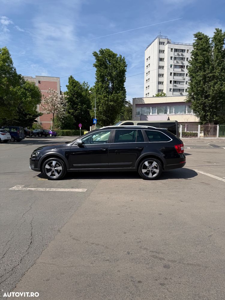 Skoda Octavia 2.0 TDI 4x4 DSG Scout - 6