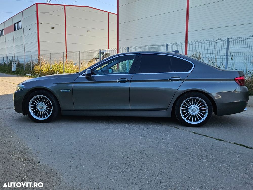 BMW Seria 5 520d Aut. - 9