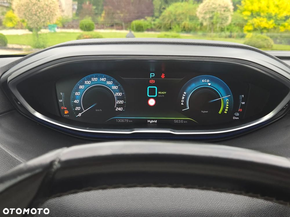 Peugeot 3008 225 e-EAT8 Allure Pack - 34