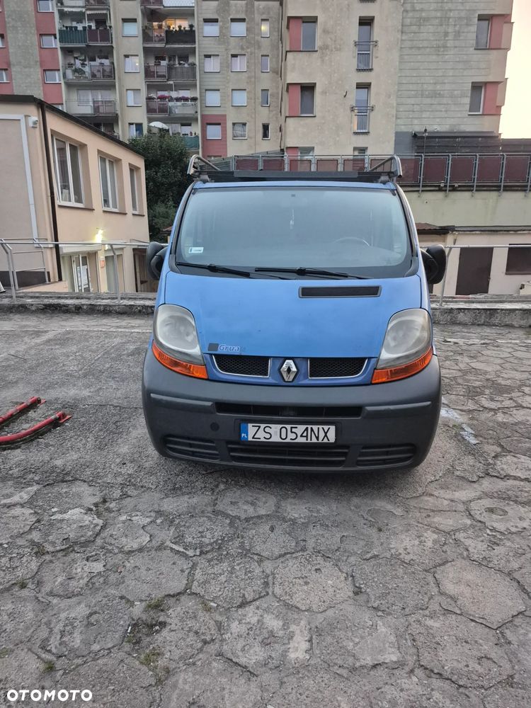 Renault TRAFIC - 4