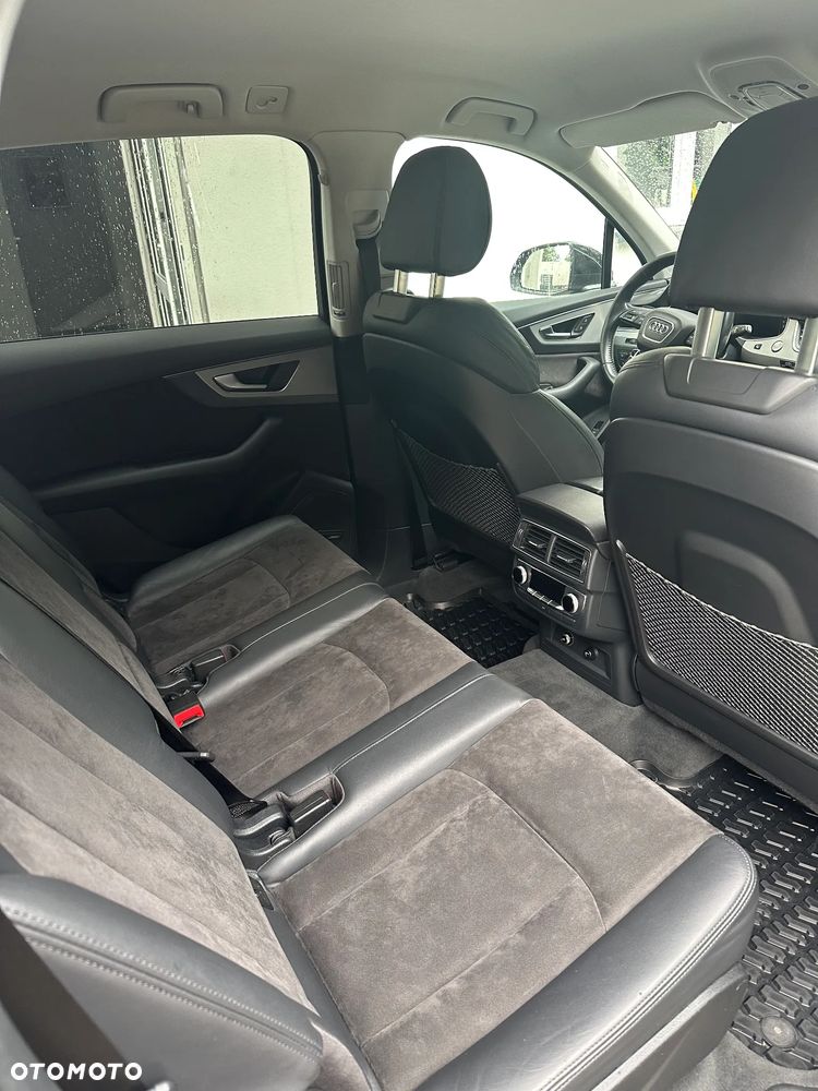 Audi Q7 45 TDI mHEV Quattro S Line Tiptr - 11