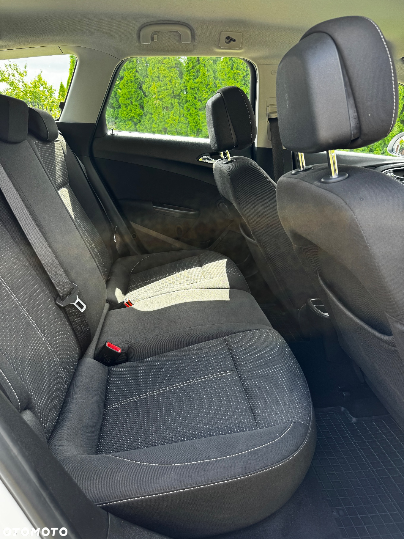 Opel Astra 1.6 Active - 12