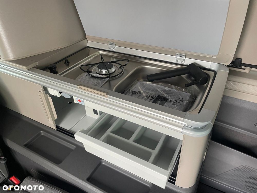Volkswagen california Nowa California Coast silnik: 2,0 l TDI SCR 150 KM / skrzynia biegów: 7-biegowa DSG rozstaw osi: 3124 mm - 27