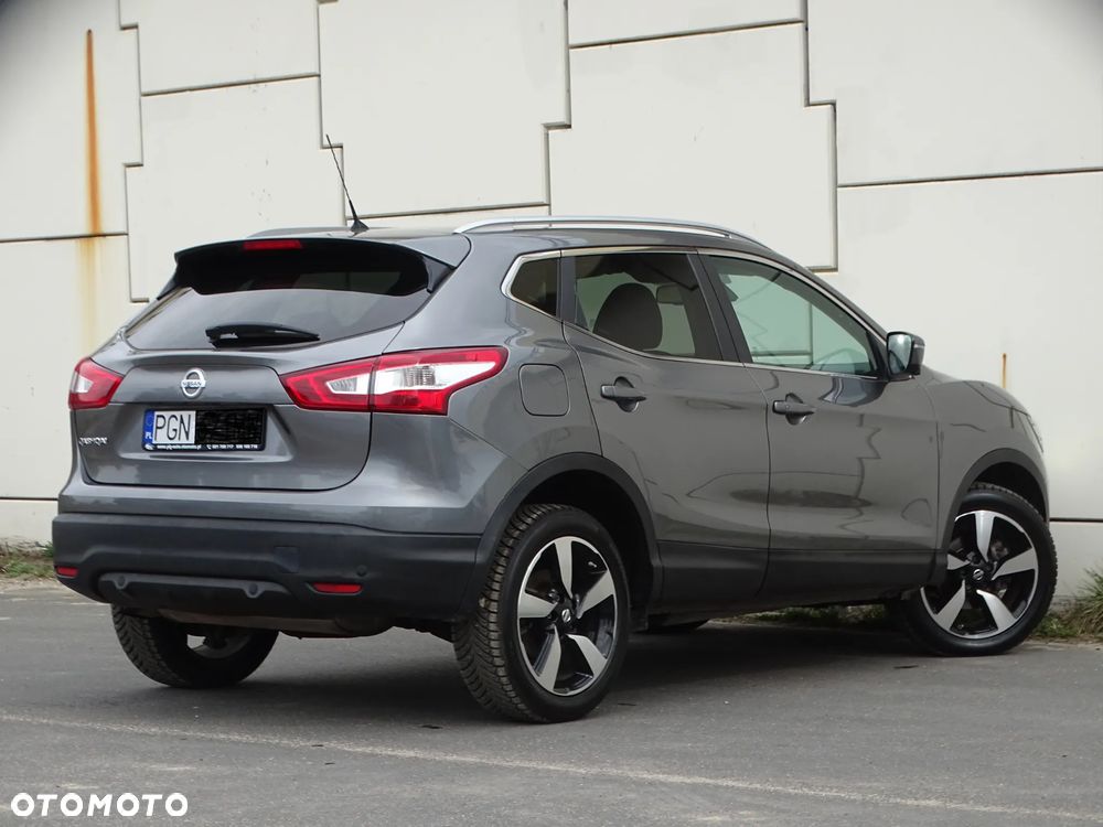 Nissan Qashqai 1.2 DIG-T Xtronic TEKNA+ - 8