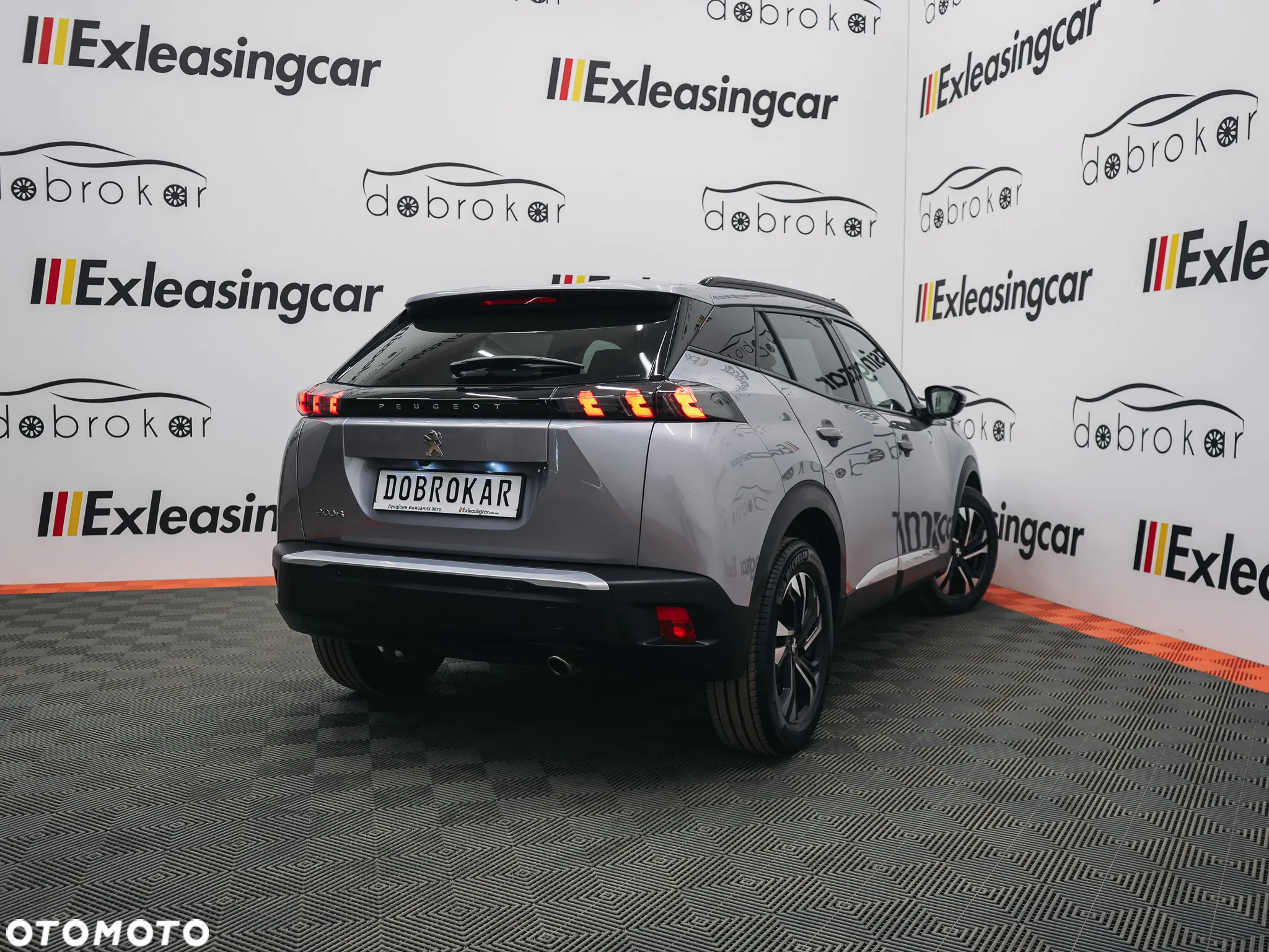 Peugeot 2008 1.5 BlueHDi Allure S&S EAT8 - 13