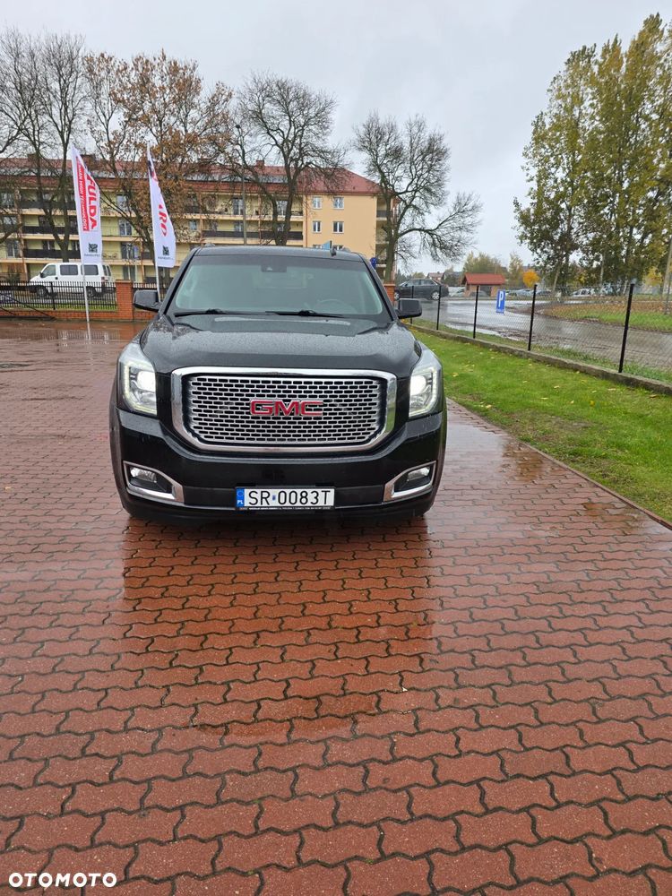 GMC Yukon - 4