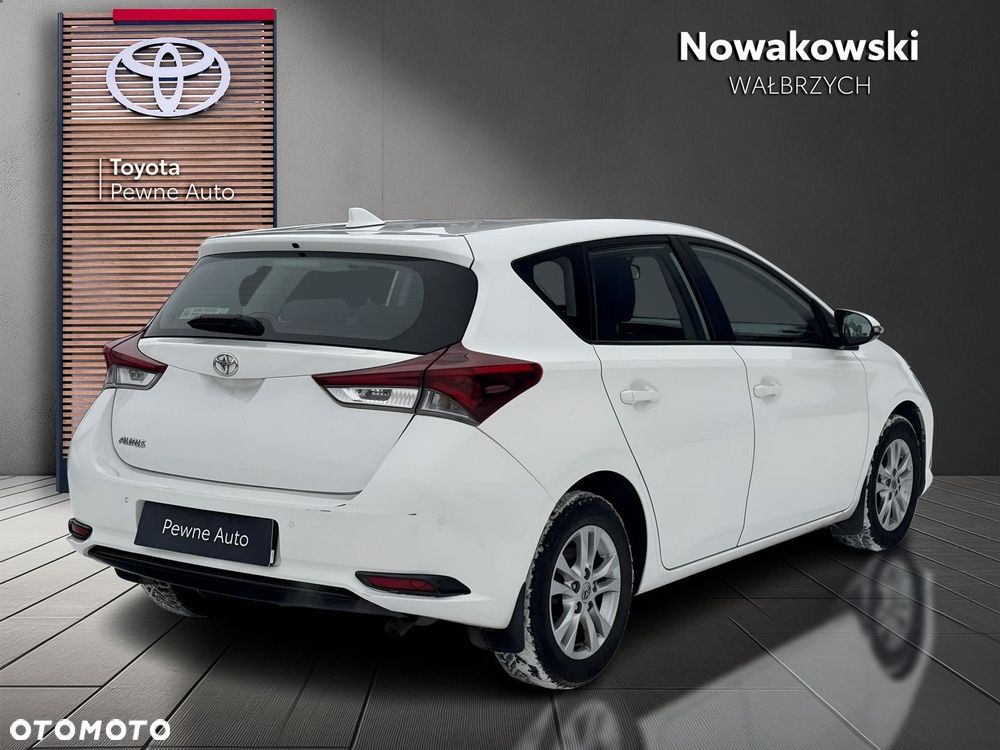 Toyota Auris 1.33 VVT-i Active - 3