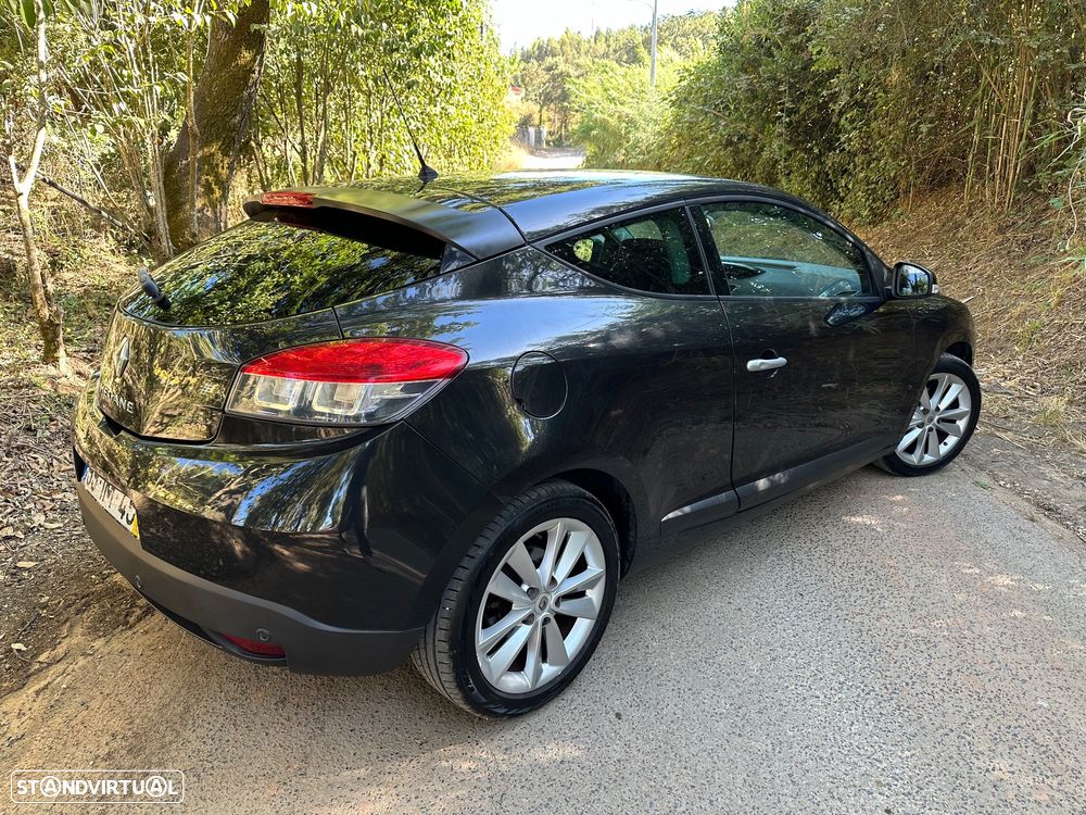 Renault Mégane Coupe 1.5 dCi Dynamique S - 4