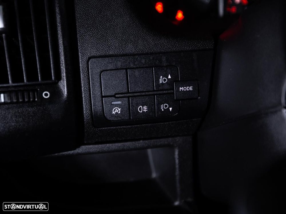 Peugeot Boxer 2.2 BlueHDi 333 L2H1 Premium 3L c/IVA - 13