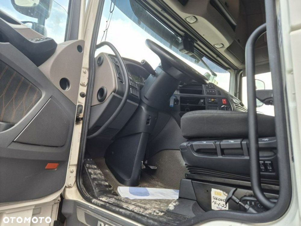 DAF xf - 9