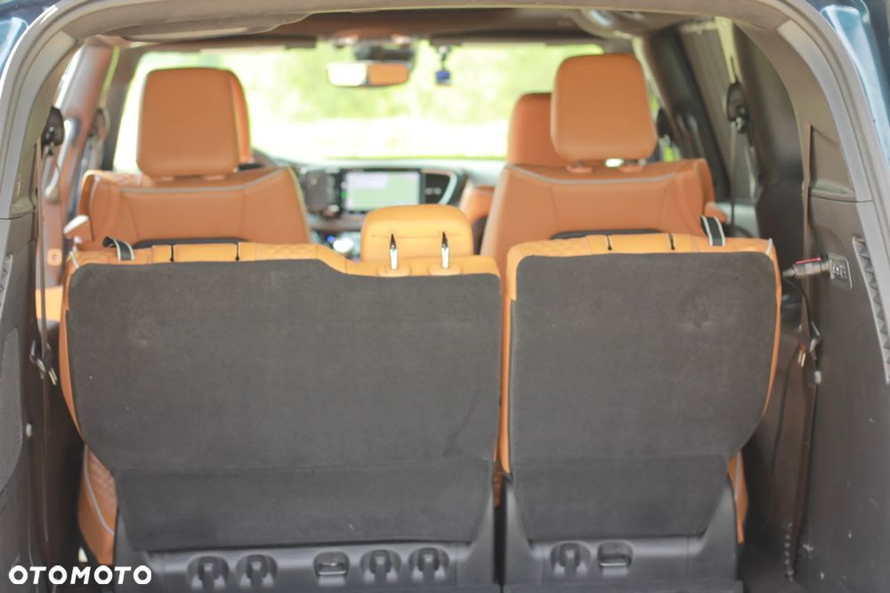 Chrysler Pacifica - 34