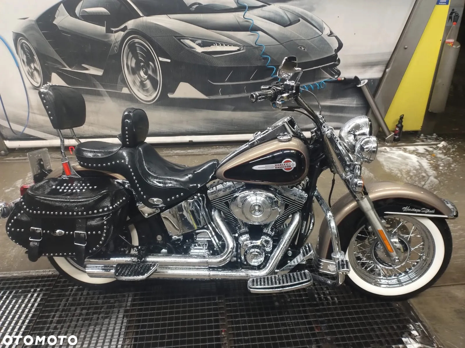 Harley-Davidson Softail Heritage Classic - 9
