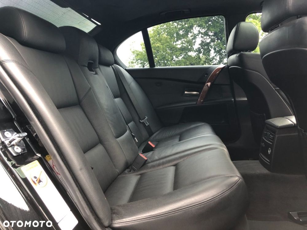 BMW M5 Standard - 26