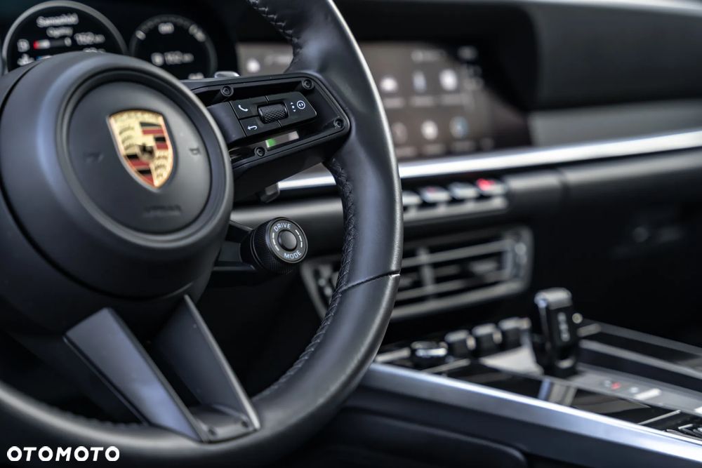 Porsche 911 Turbo S - 34