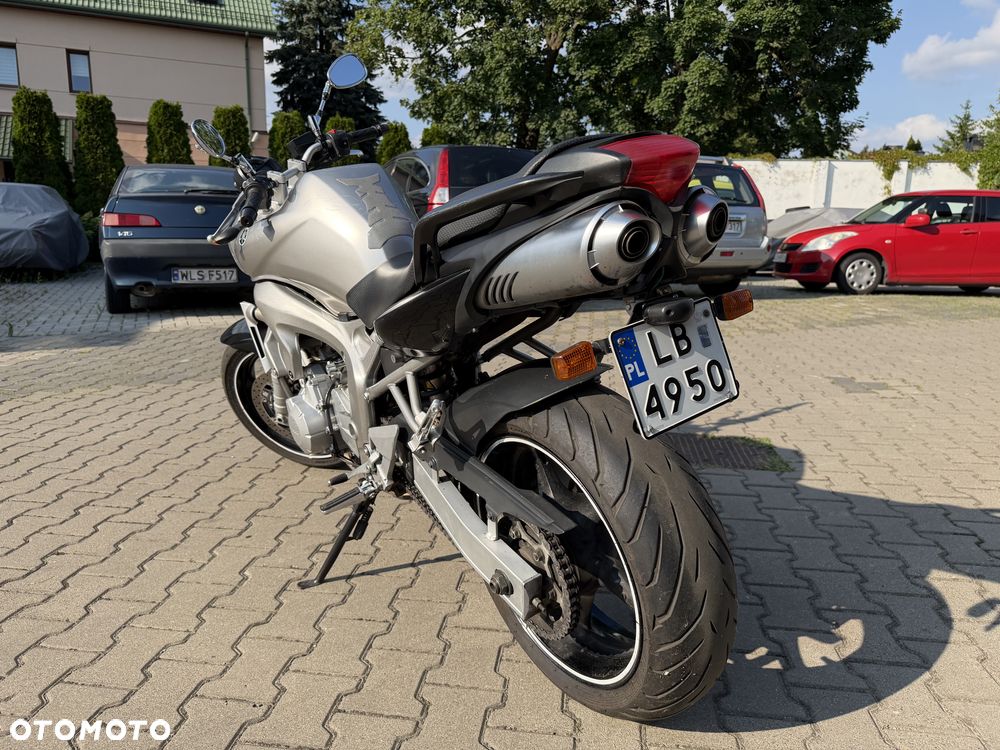 Yamaha FZ6 - 4