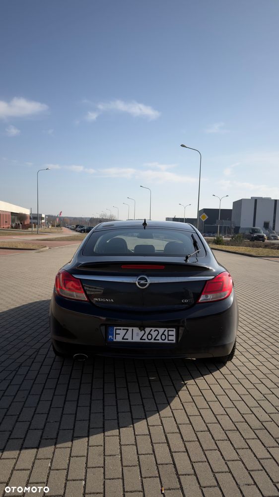 Opel Insignia 2.0 CDTI Edition - 2