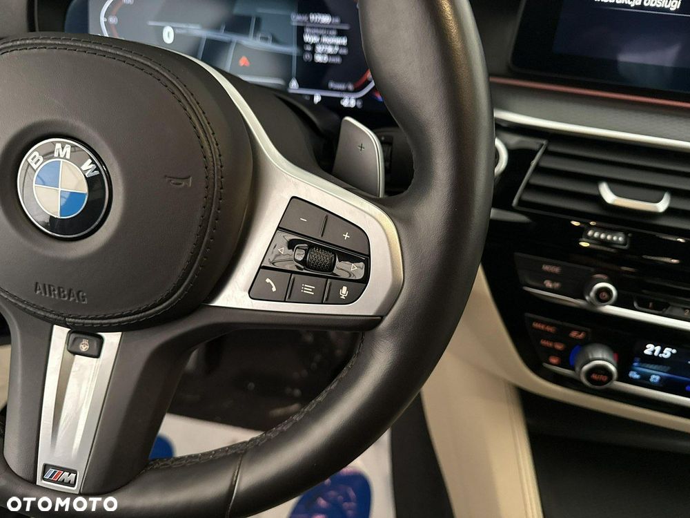 BMW Seria 5 - 26