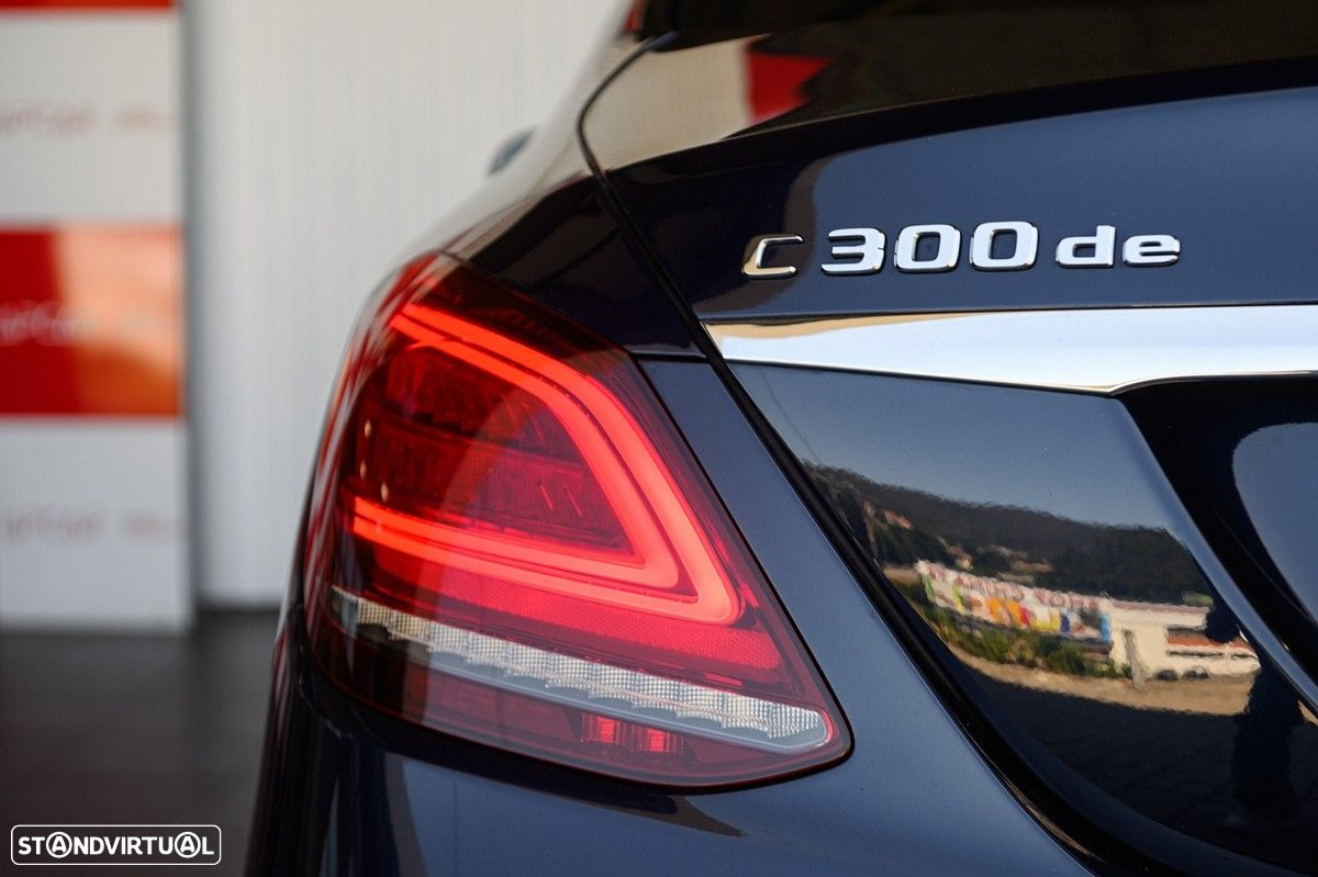 Mercedes-Benz C 300 de Avantgarde - 16