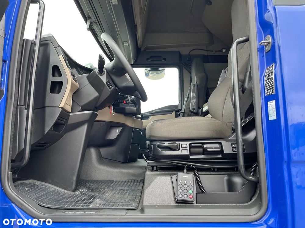 MAN TGX 18.470 4x2 BL SA - 13