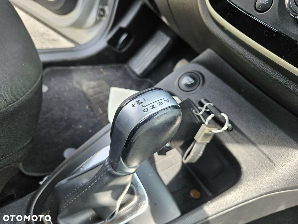 Renault Captur ENERGY dCi 90 EDC Elysee - 11