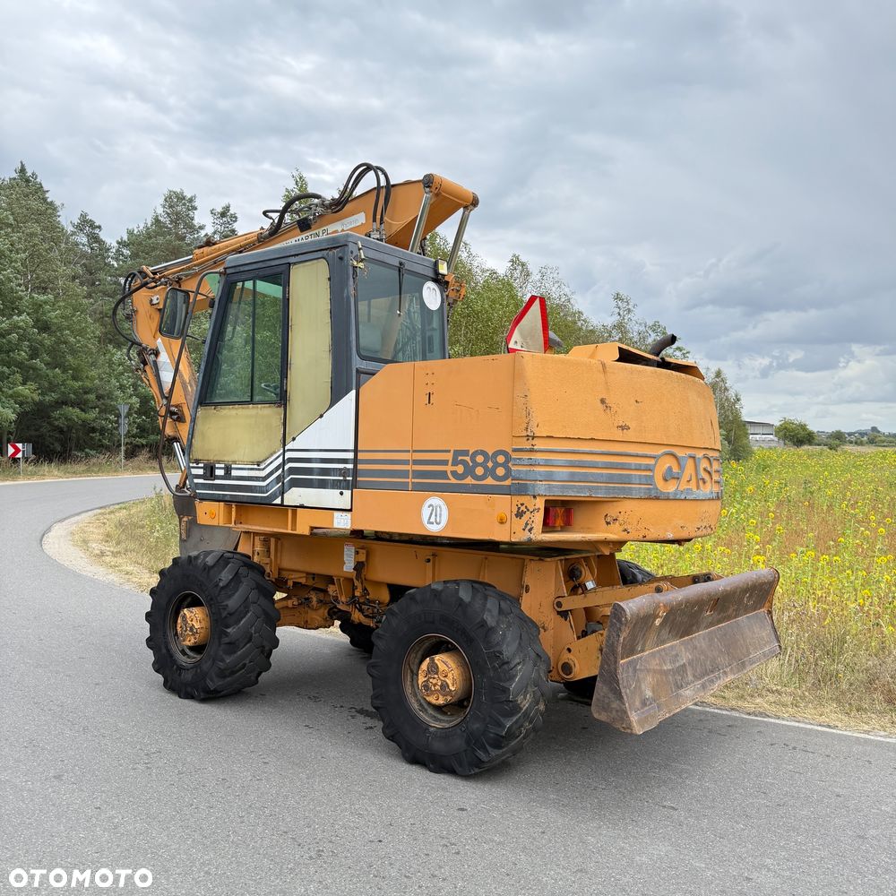 Case Poclain 588 14 ton koparka obrotówka kołowa - 23