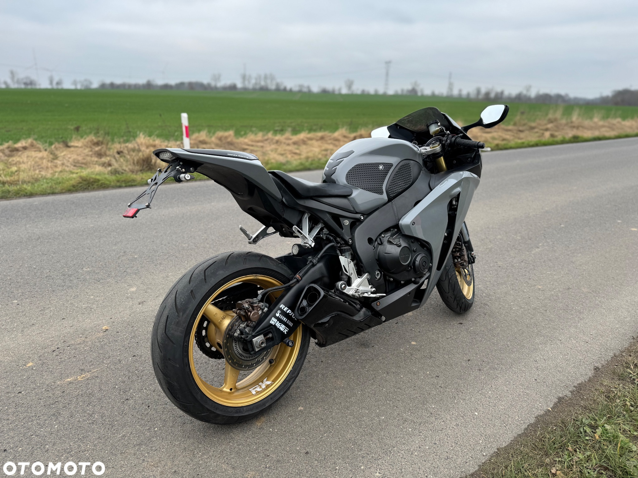 Honda CBR - 4