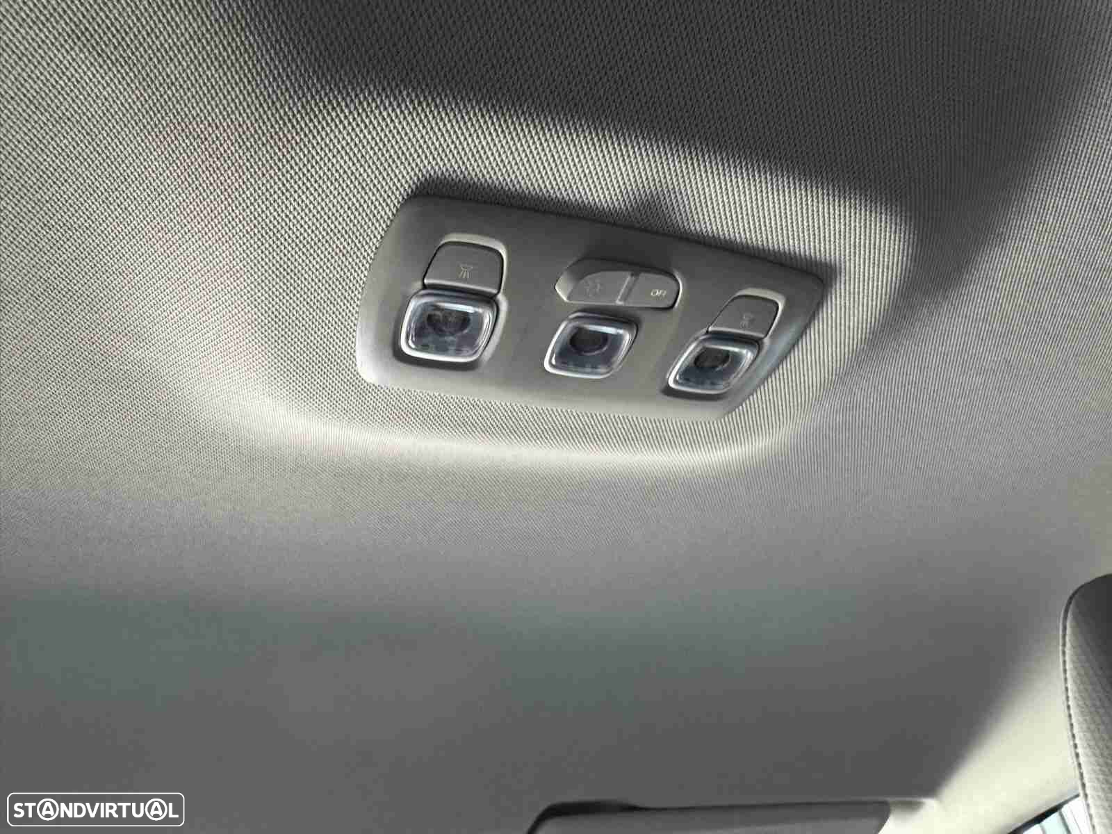 Renault Captur 1.0 TCe Techno - 17