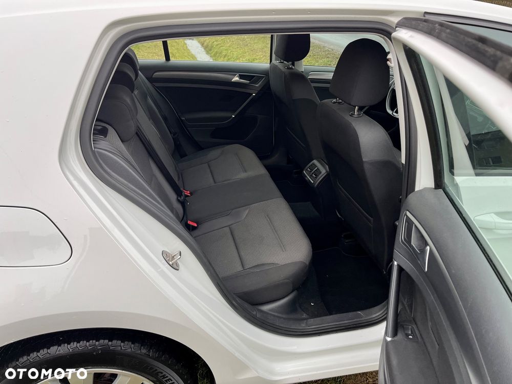 Volkswagen Golf 1.6 TDI (BlueMotion Technology) Comfortline - 16