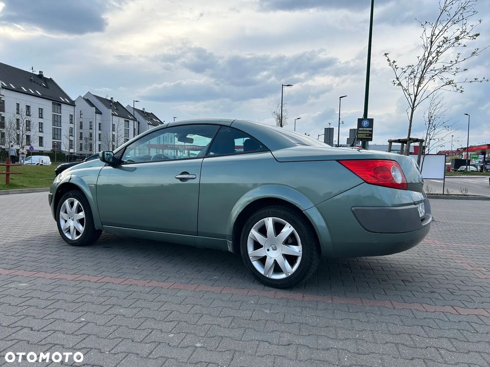 Renault Megane 1.6 Dynamique - 17