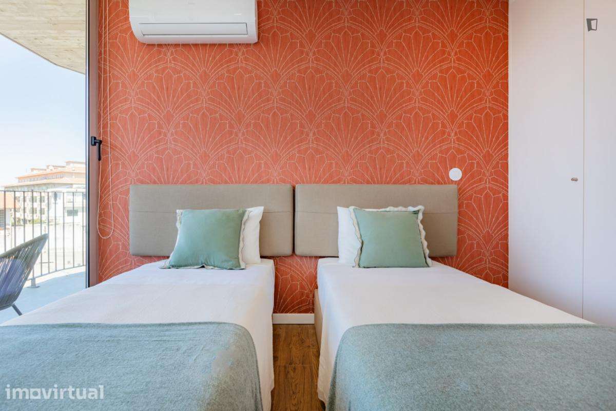 Apartamento com 2 quartos - localizado em Espinho - Grande imagem: 3/58