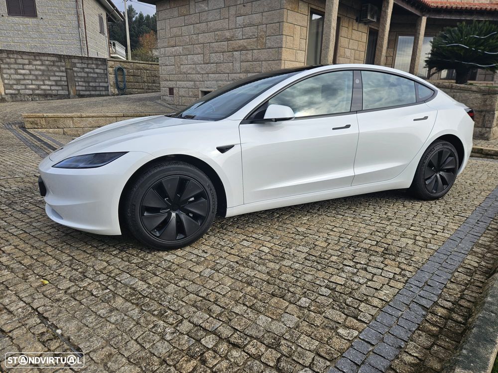 Tesla Model 3 Tração Traseira - 3