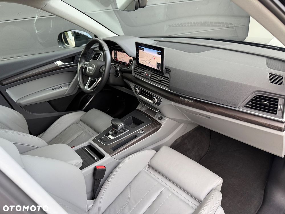 Audi Q5 40 TDI quattro S tronic S line - 4