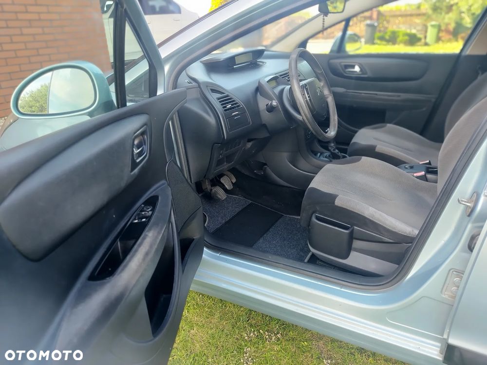 Citroën C4 1.6 HDi X - 9