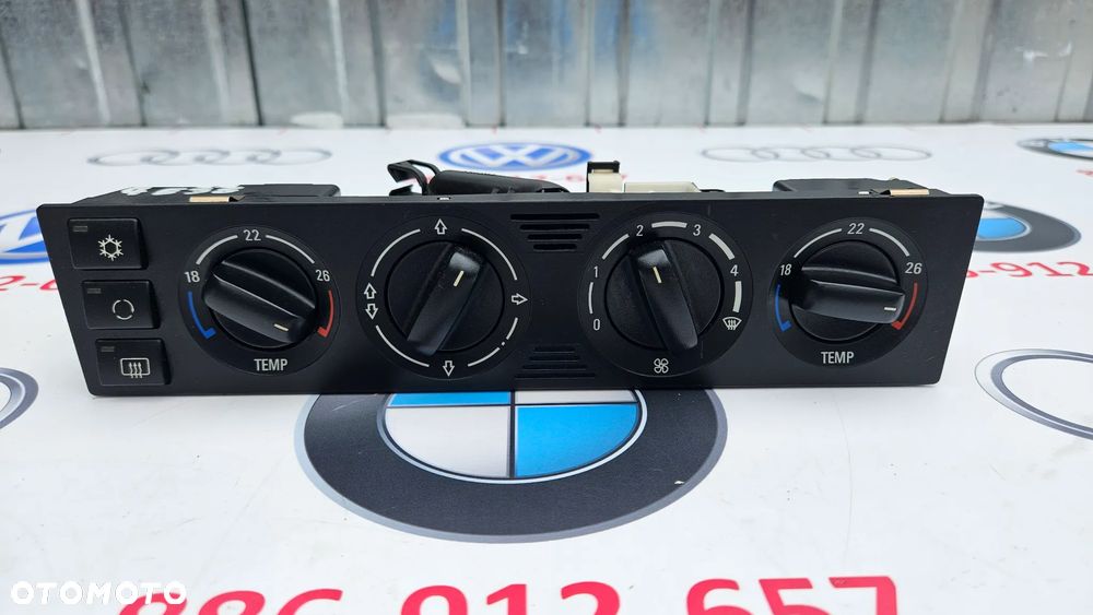BMW 7 E38 Panel klimatyzacji AC Panel sterowania nawiewem 8369784 - 2