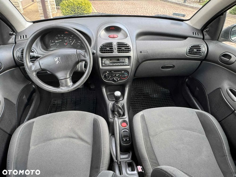 Peugeot 206 1.4 Ambiance - 10