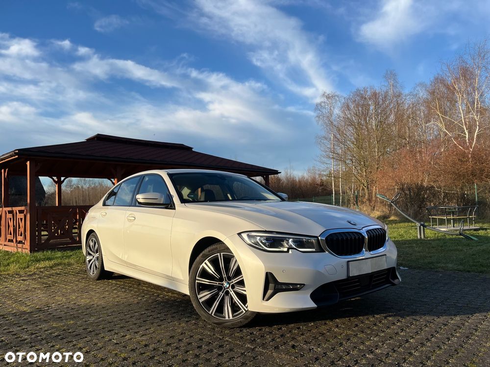 BMW Seria 3 320d Sport Line Shadow sport - 7