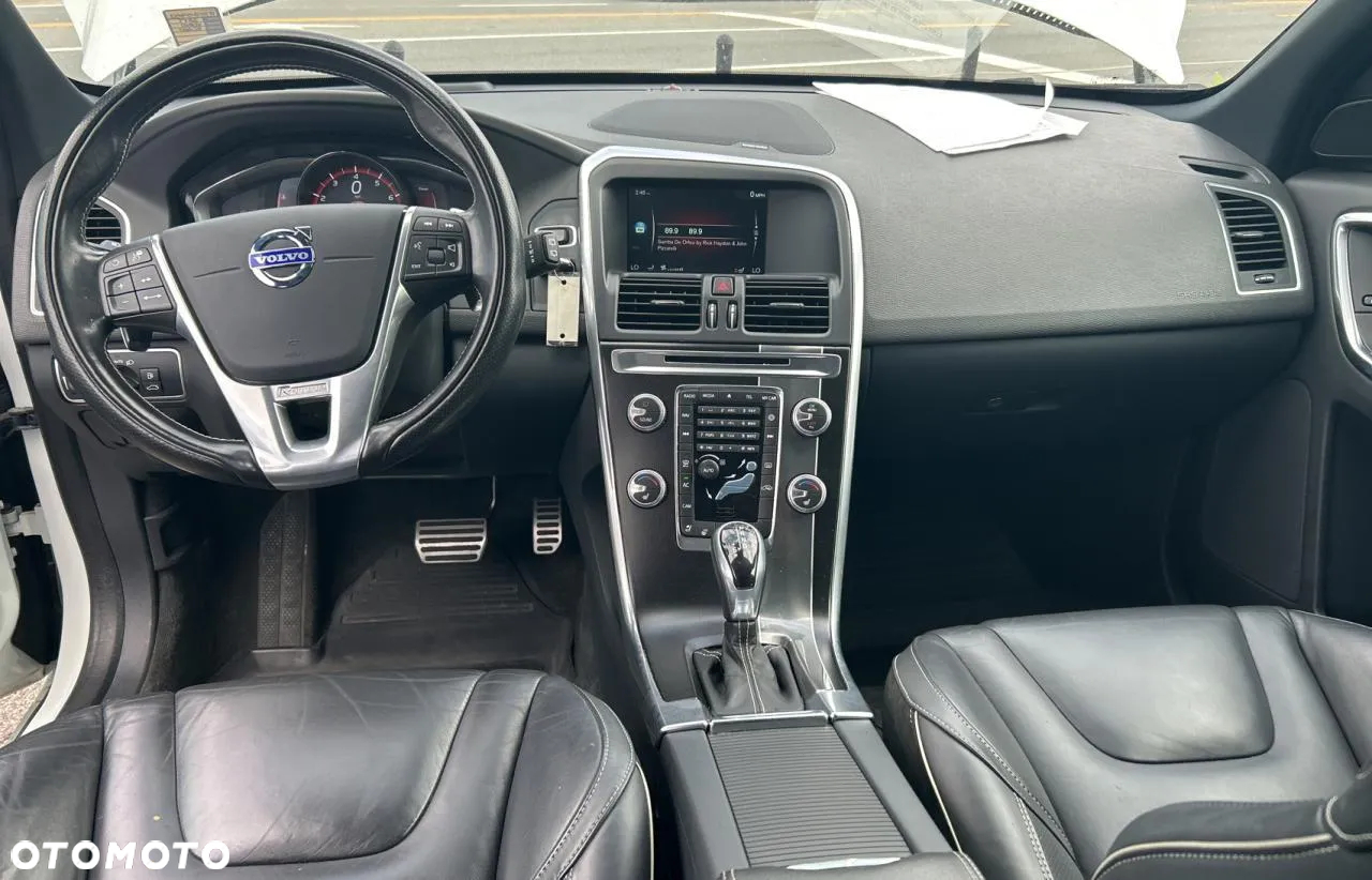 Volvo XC 60 T6 Drive-E R-Design Summum - 6