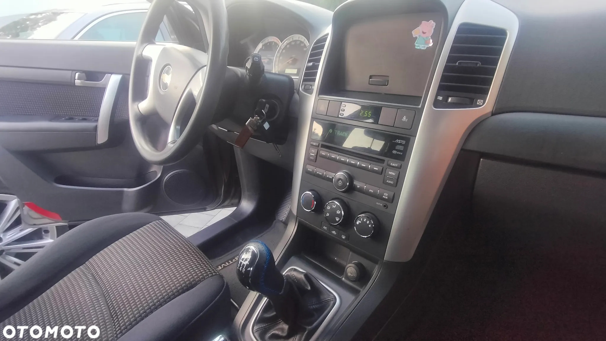 Chevrolet Captiva - 23
