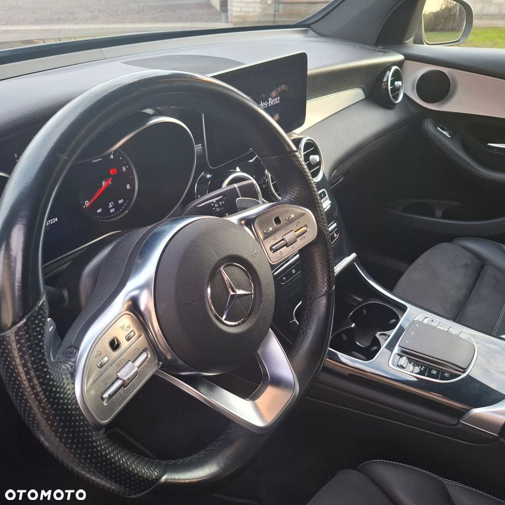 Mercedes-Benz GLC 200 d 4Matic 9G-TRONIC AMG Line Plus - 8