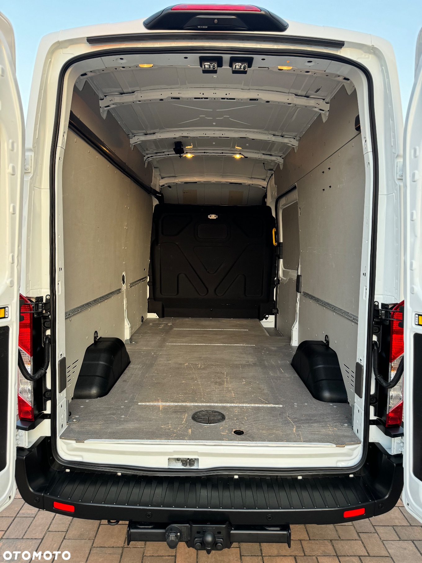 Ford Transit - 27