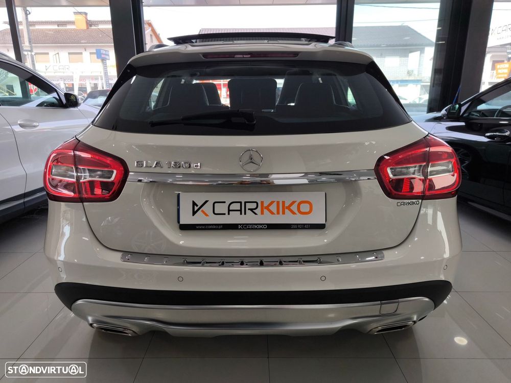 Mercedes-Benz GLA 180 d Urban - 4