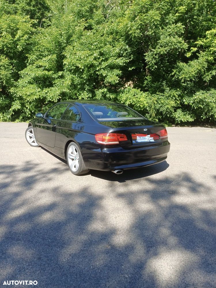 BMW Seria 3 320d - 18
