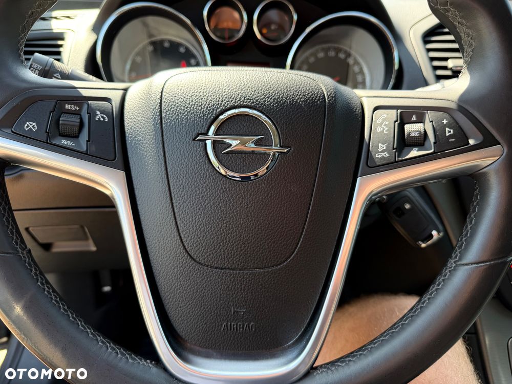 Opel Insignia 1.6 Turbo Sport - 16