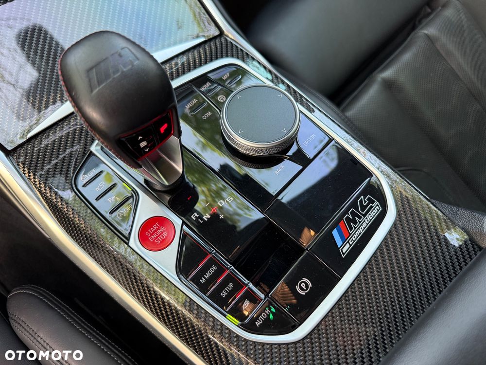 BMW M4 Competition M xDrive sport - 33