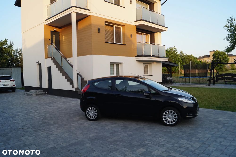 Ford Fiesta 1.25 Champions Edition - 29
