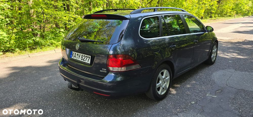Volkswagen Golf 1.6 TDI DPF BlueMotion Technology move - 3