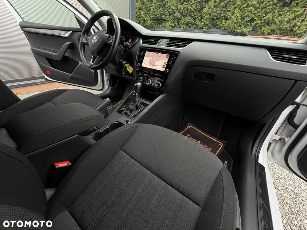 Skoda Octavia 1.5 TSI ACT DSG Ambition - 16